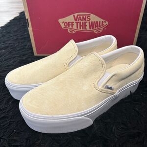 VANS stackform platform suede slip on shoes sneakers women’s 9 new